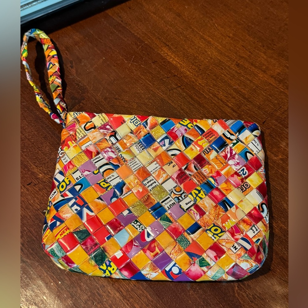 Half the sky designs rebagz recycled woven candy wrapper wristlet size 7x5.5”